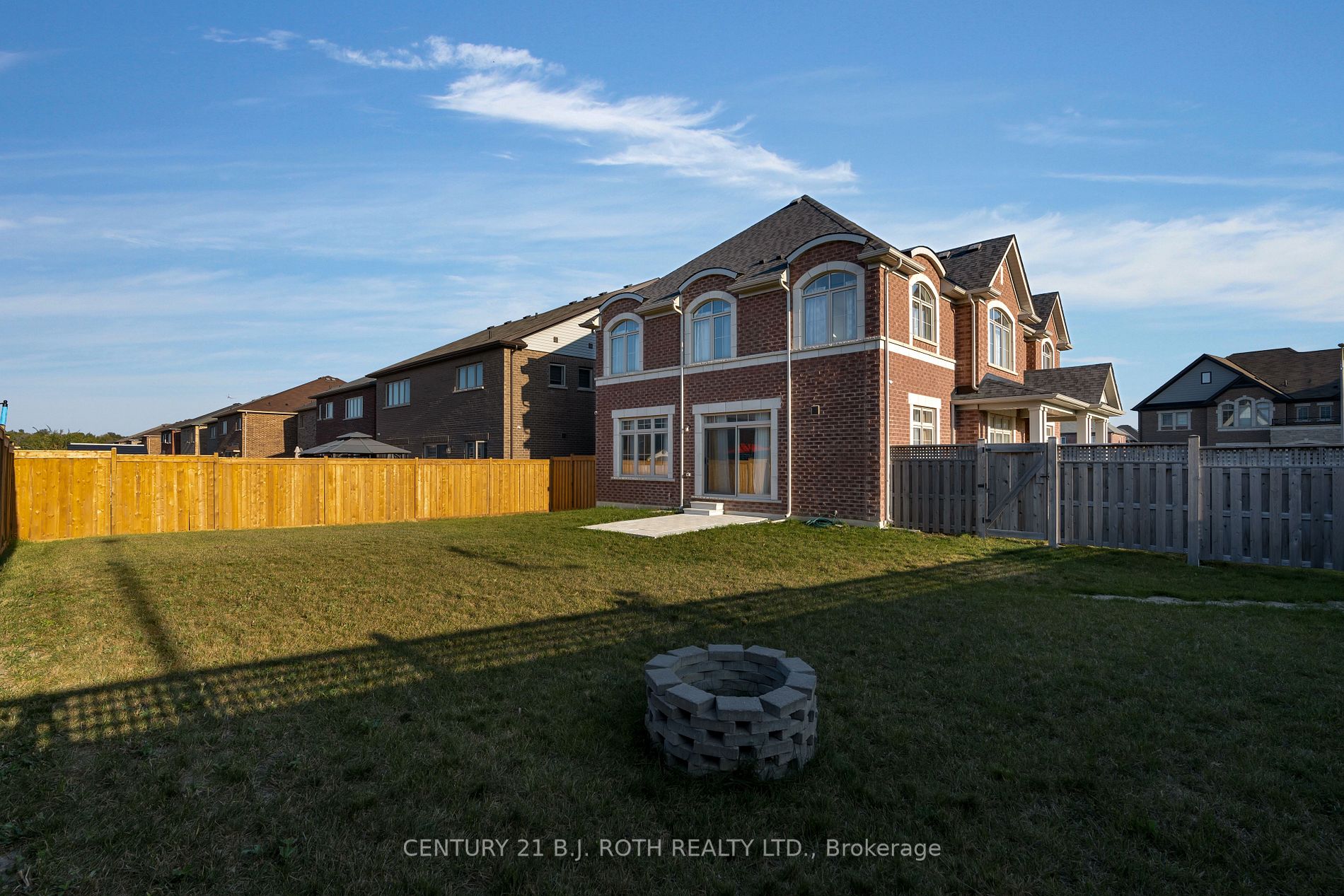 1056 Wickham Rd