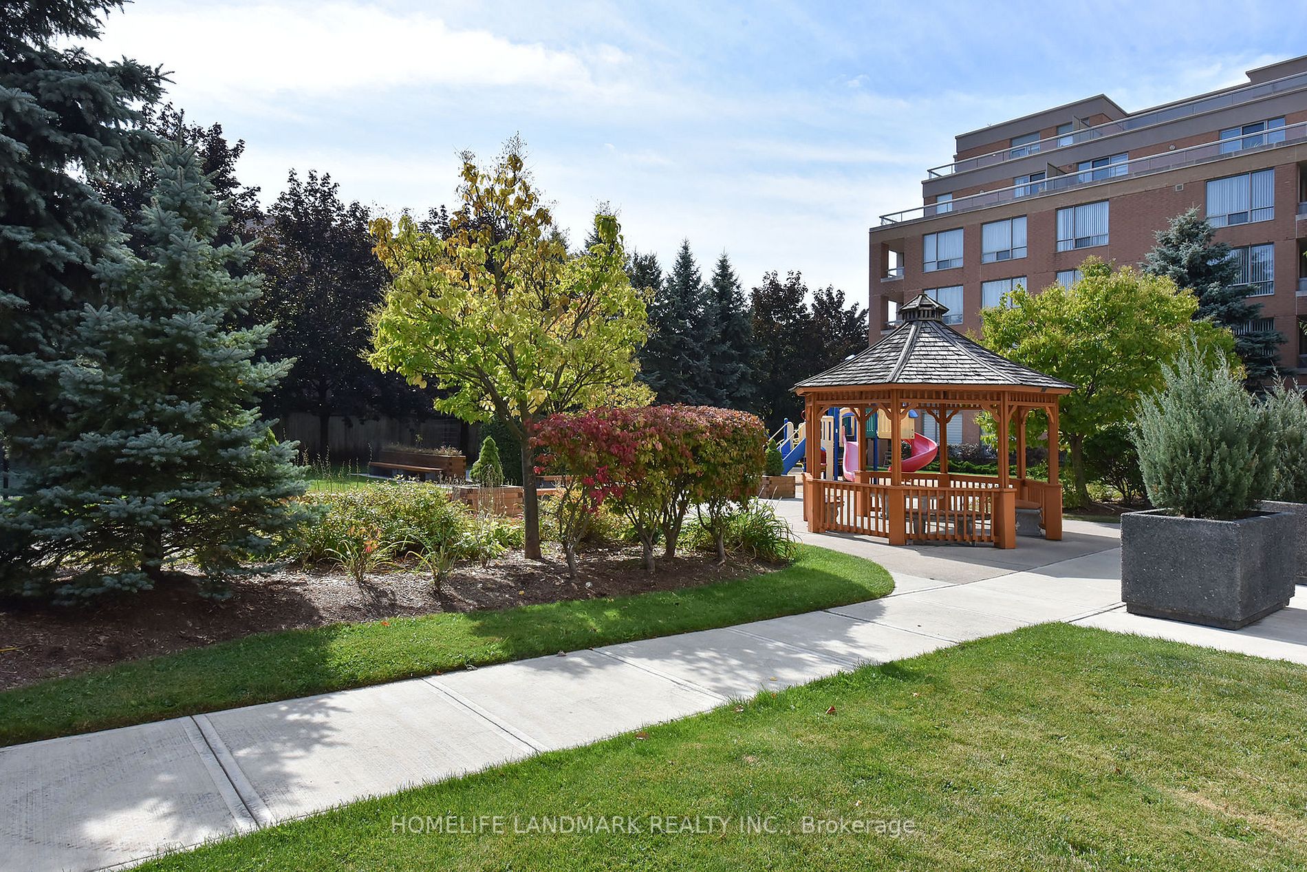 29 Northern Heights Drive, #315
