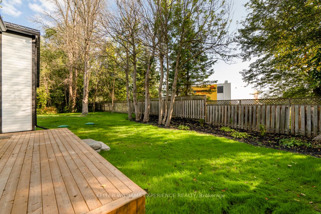 2 Brentwood Rd