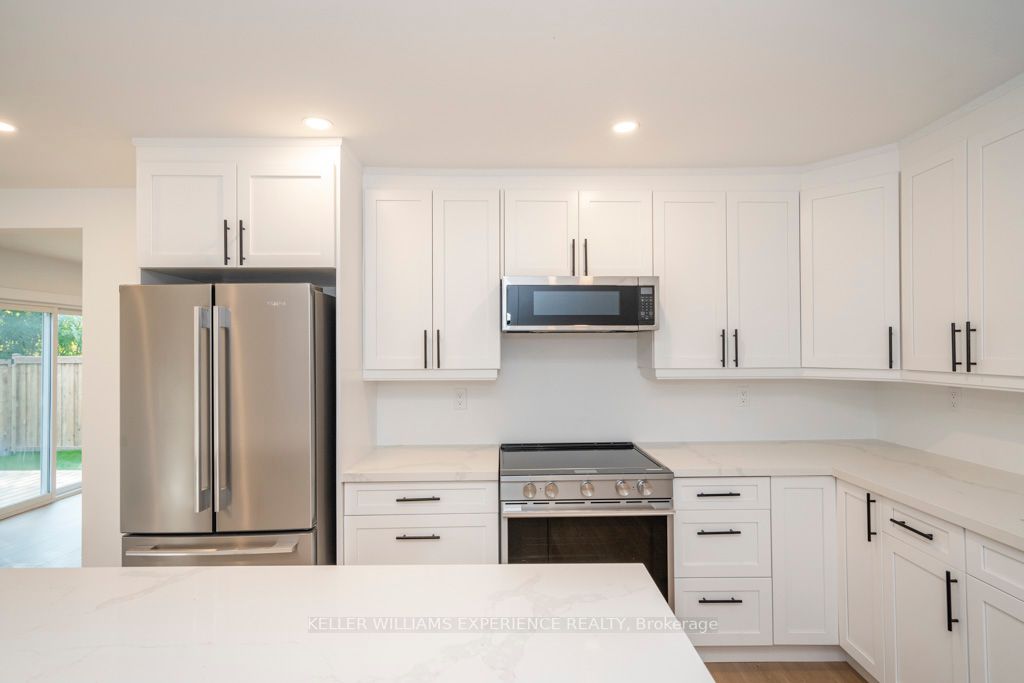 2 Brentwood Rd