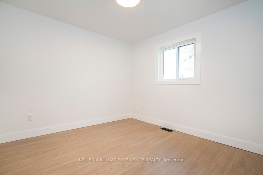 2 Brentwood Rd