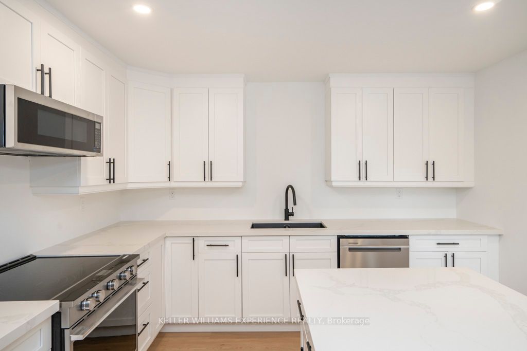 2 Brentwood Rd