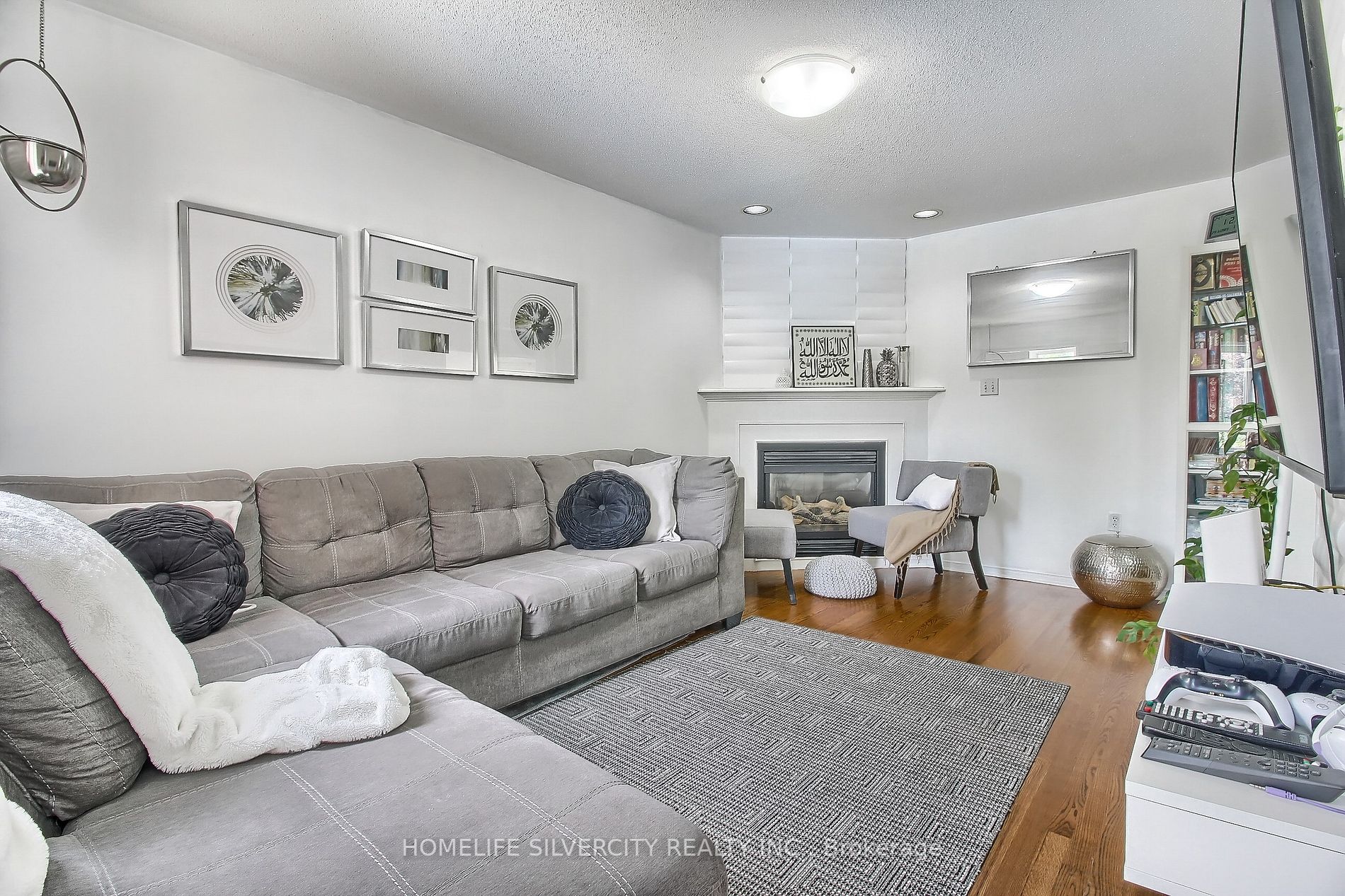 8 Prince Drive