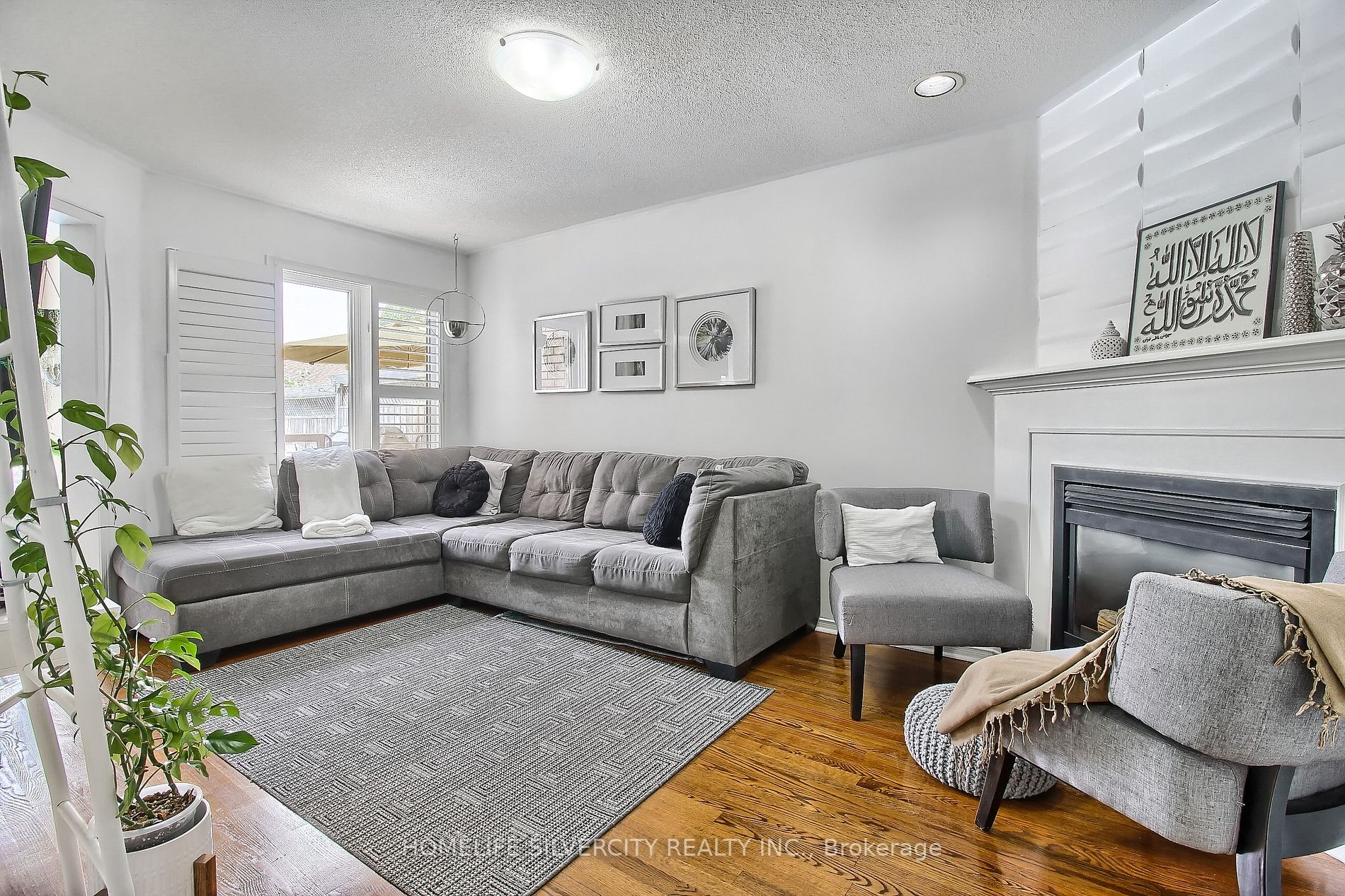 8 Prince Drive