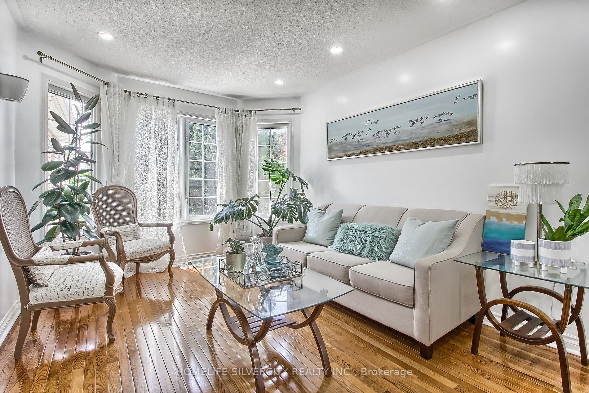 8 Prince Drive