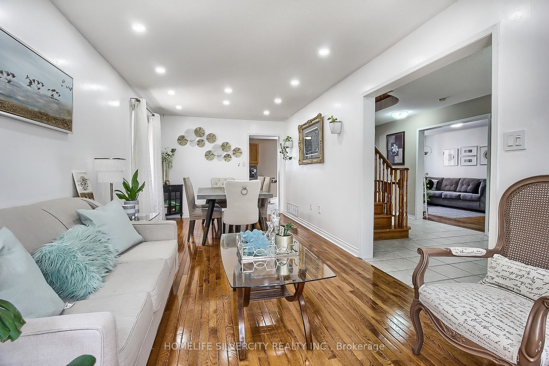 8 Prince Drive