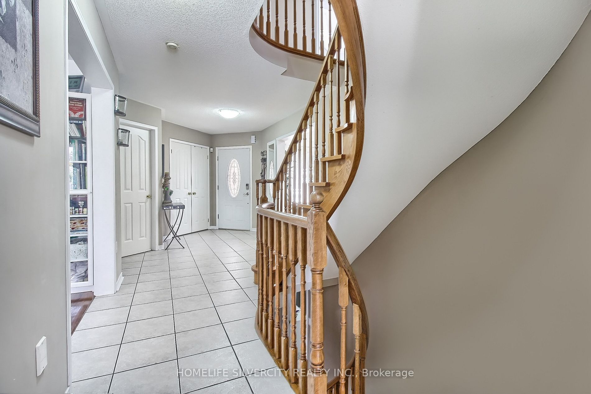 8 Prince Drive