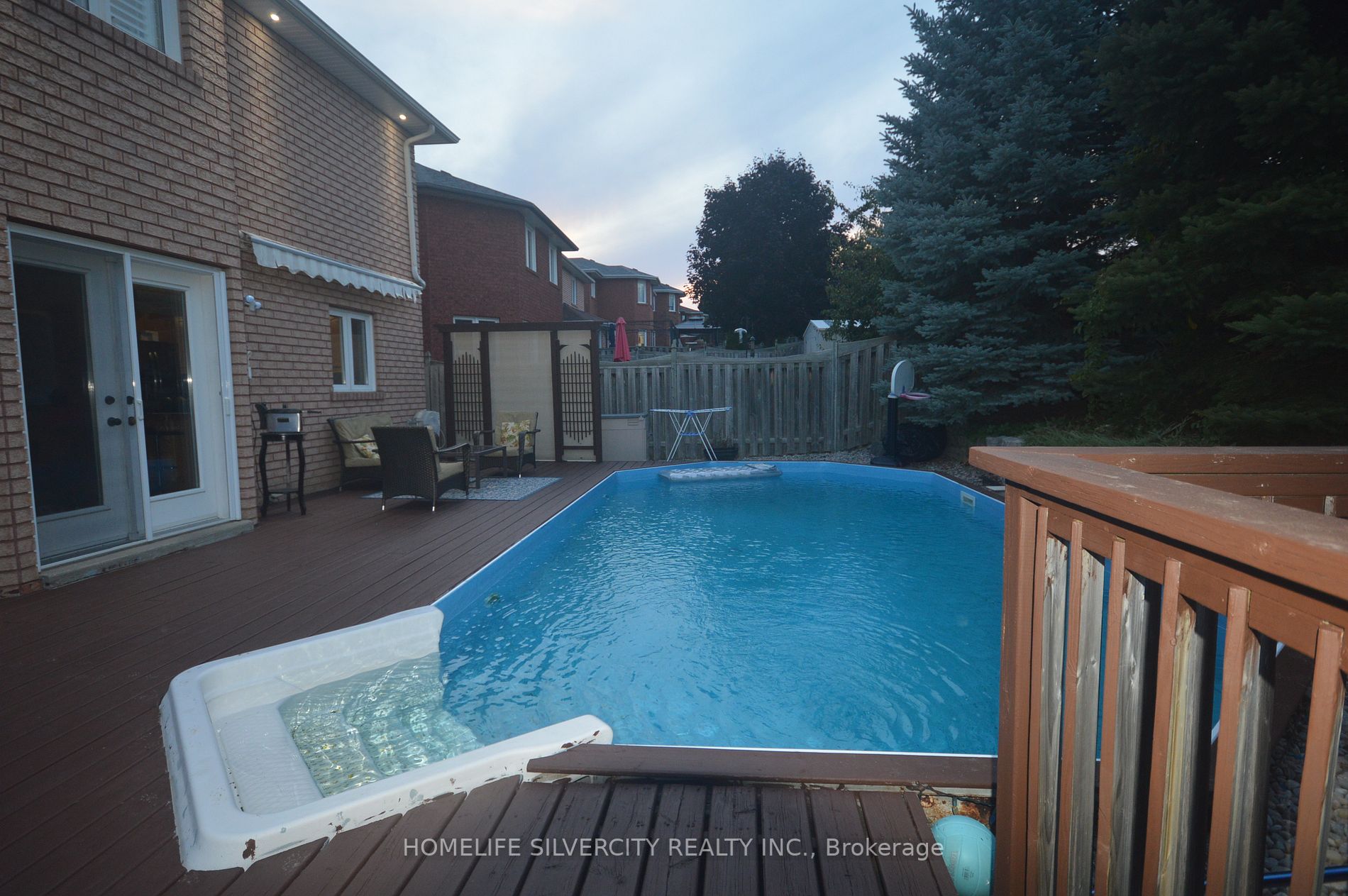 8 Prince Drive