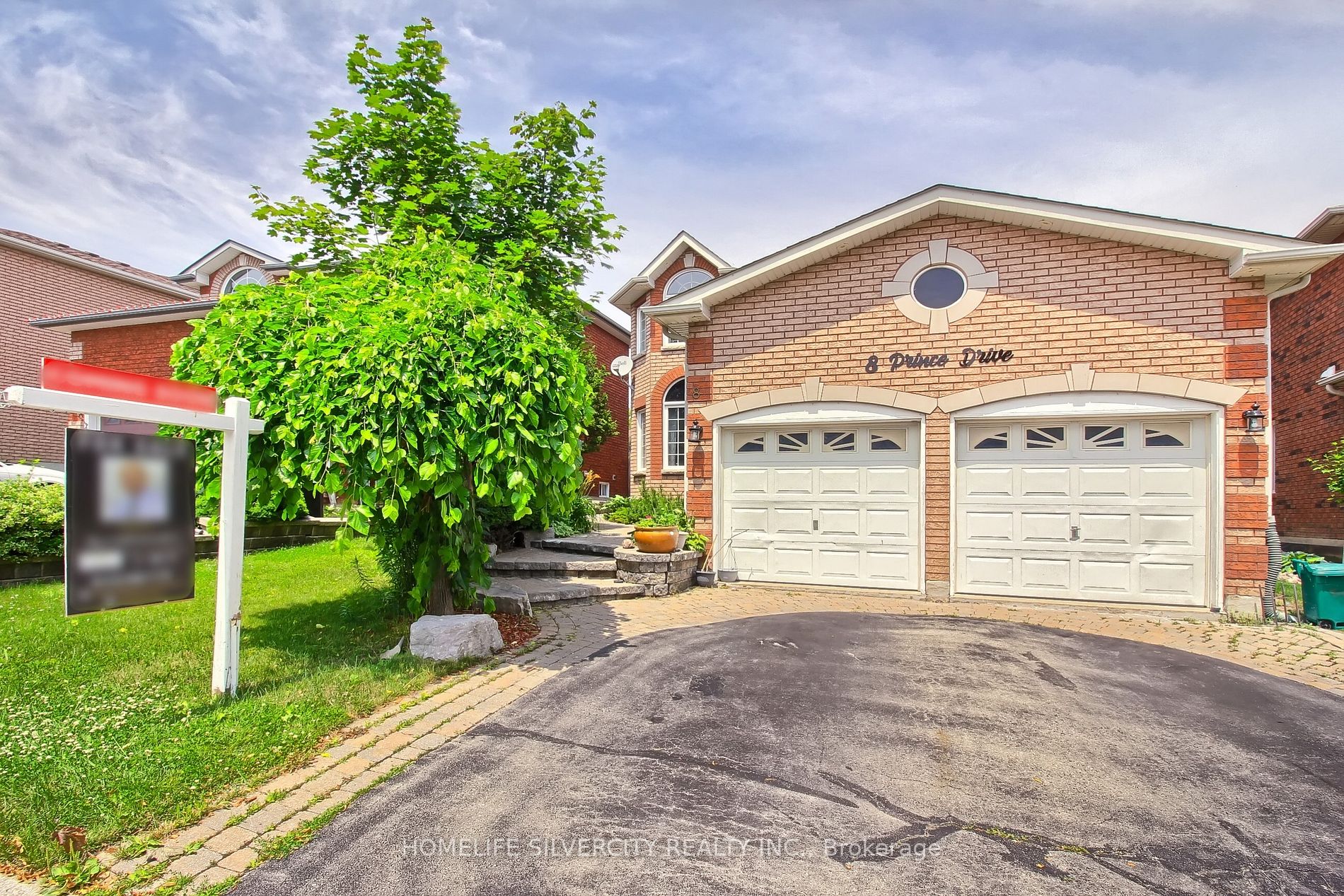 8 Prince Drive