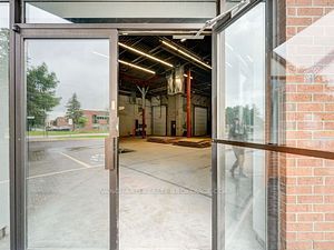 40 Pippin Rd, #11-12