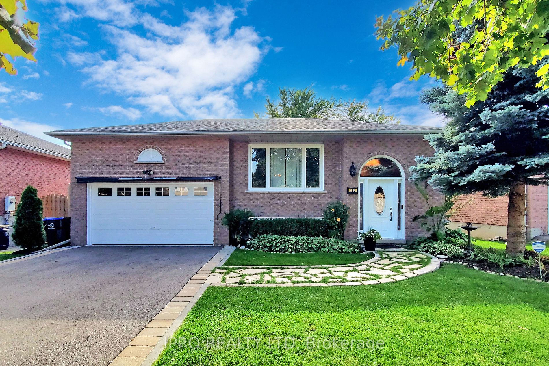 103 Imperial Cres