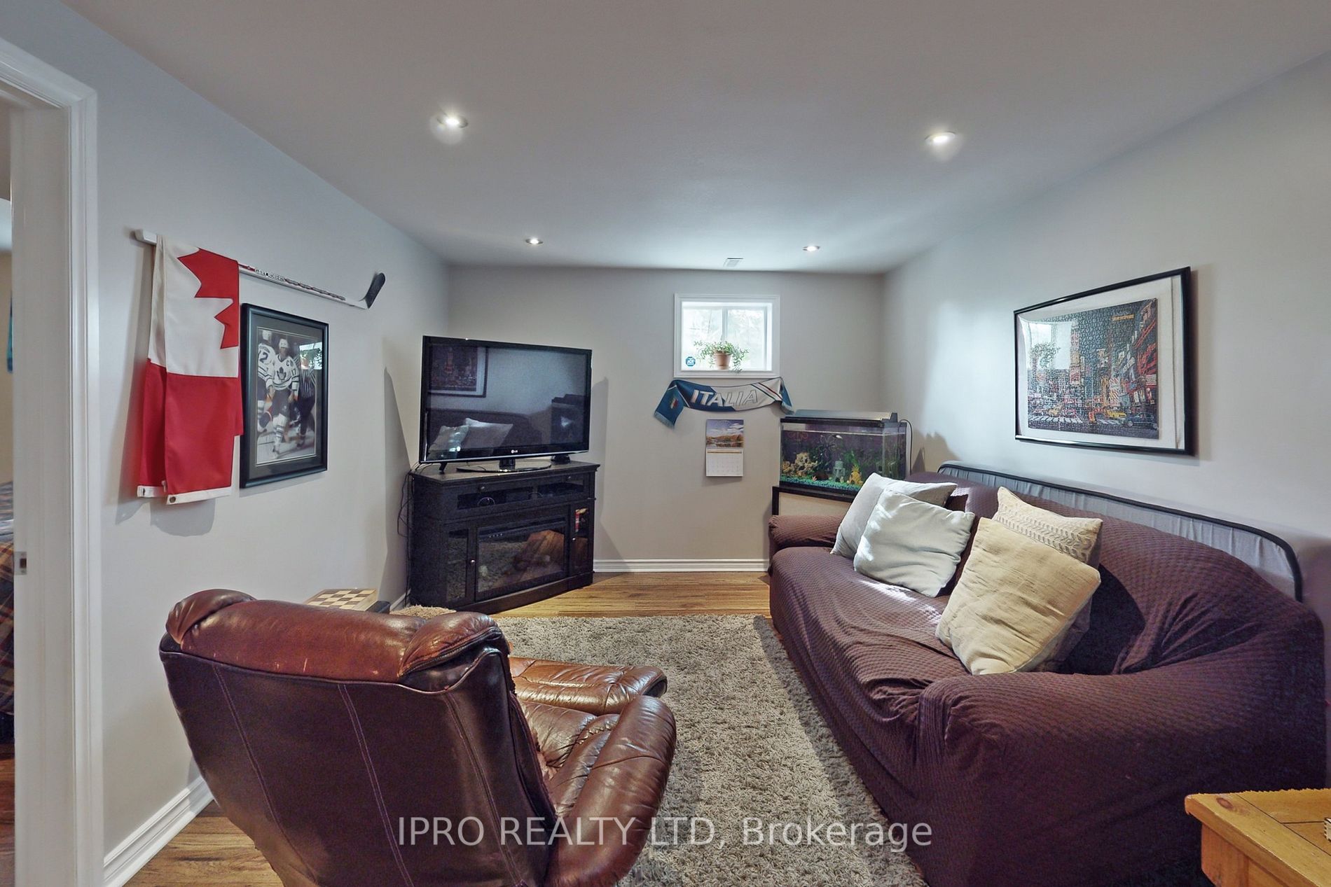 103 Imperial Cres