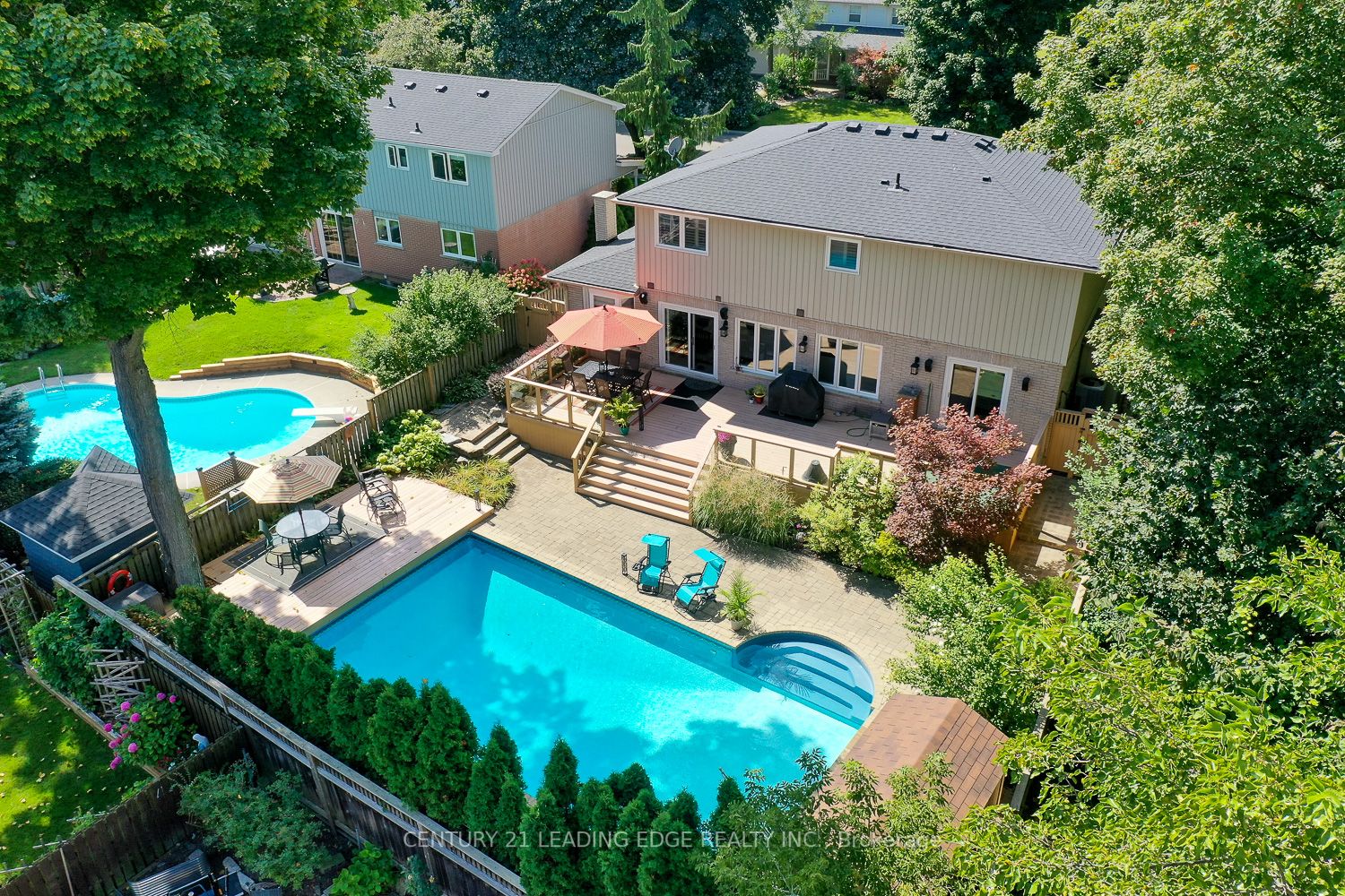 48 John Dexter Pl