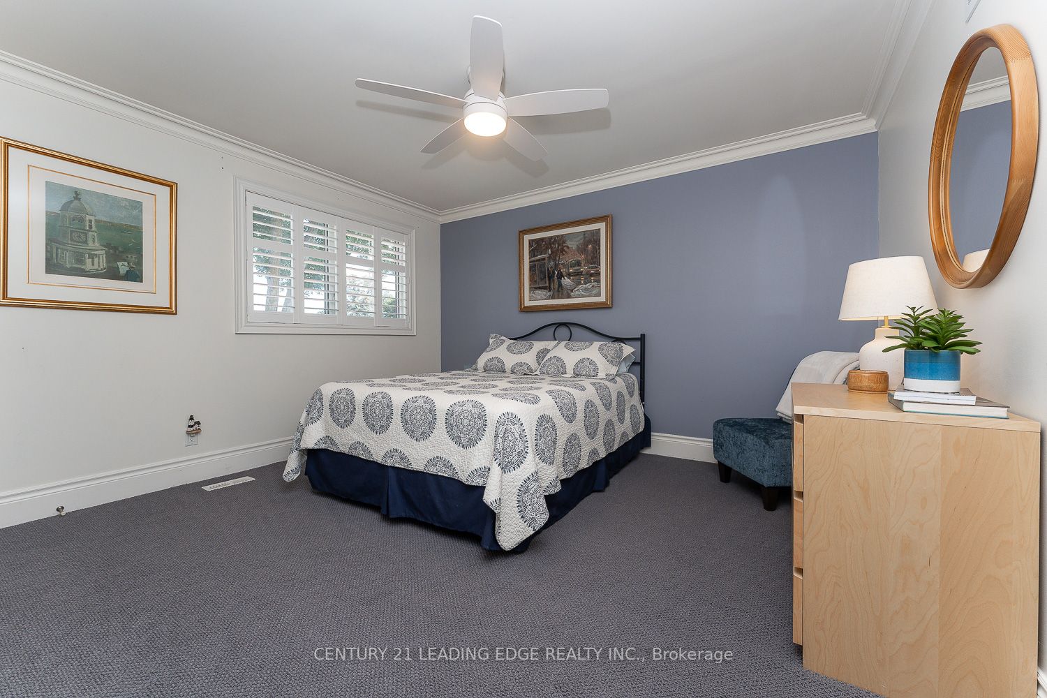 48 John Dexter Pl