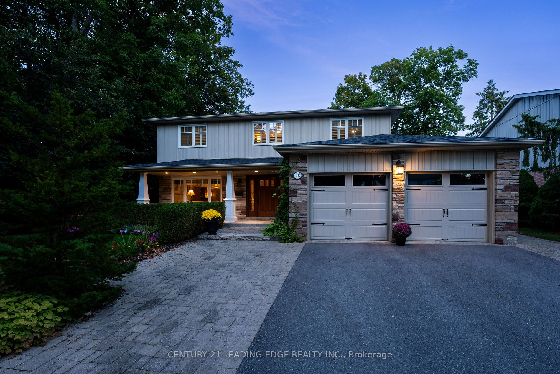48 John Dexter Pl