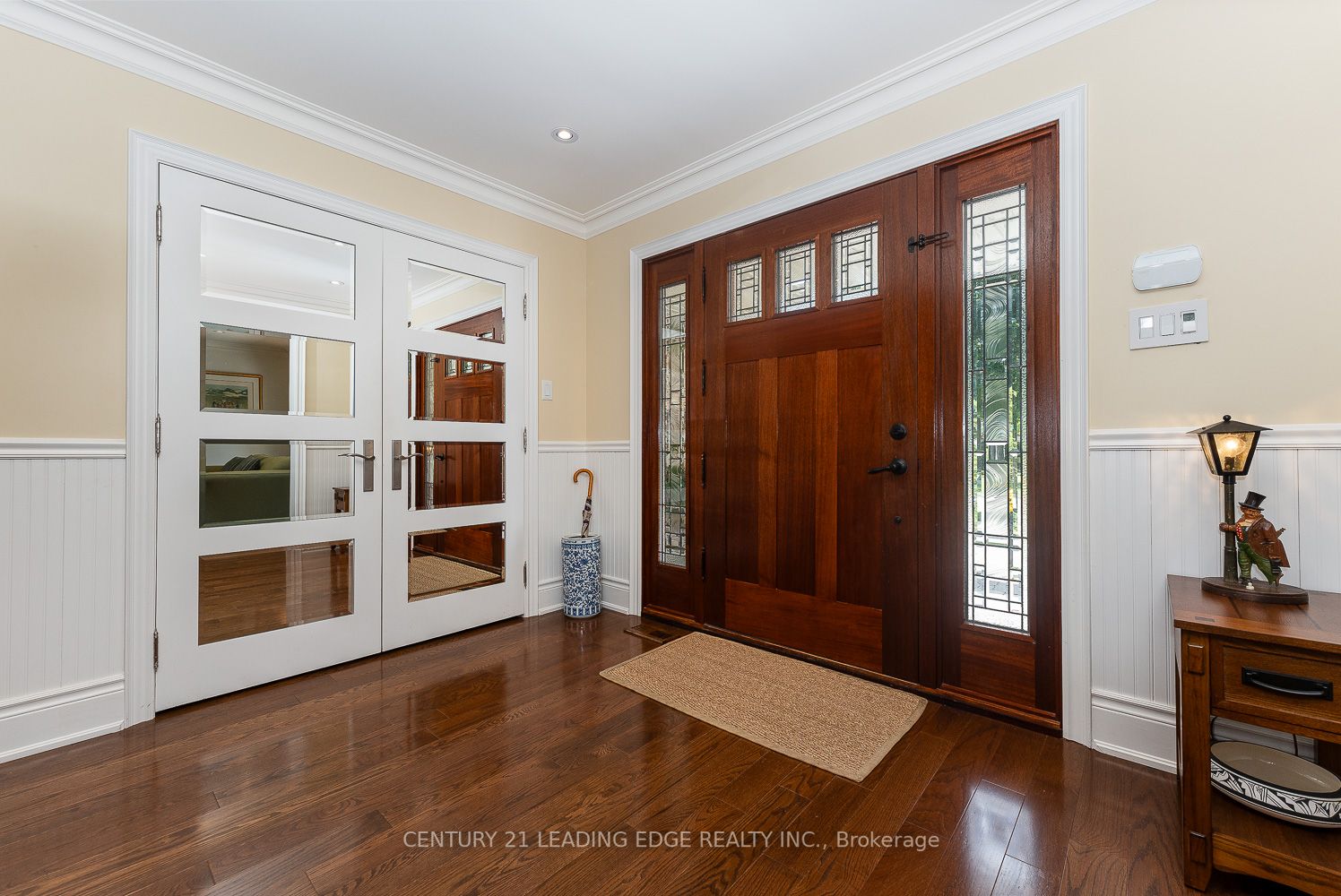 48 John Dexter Pl
