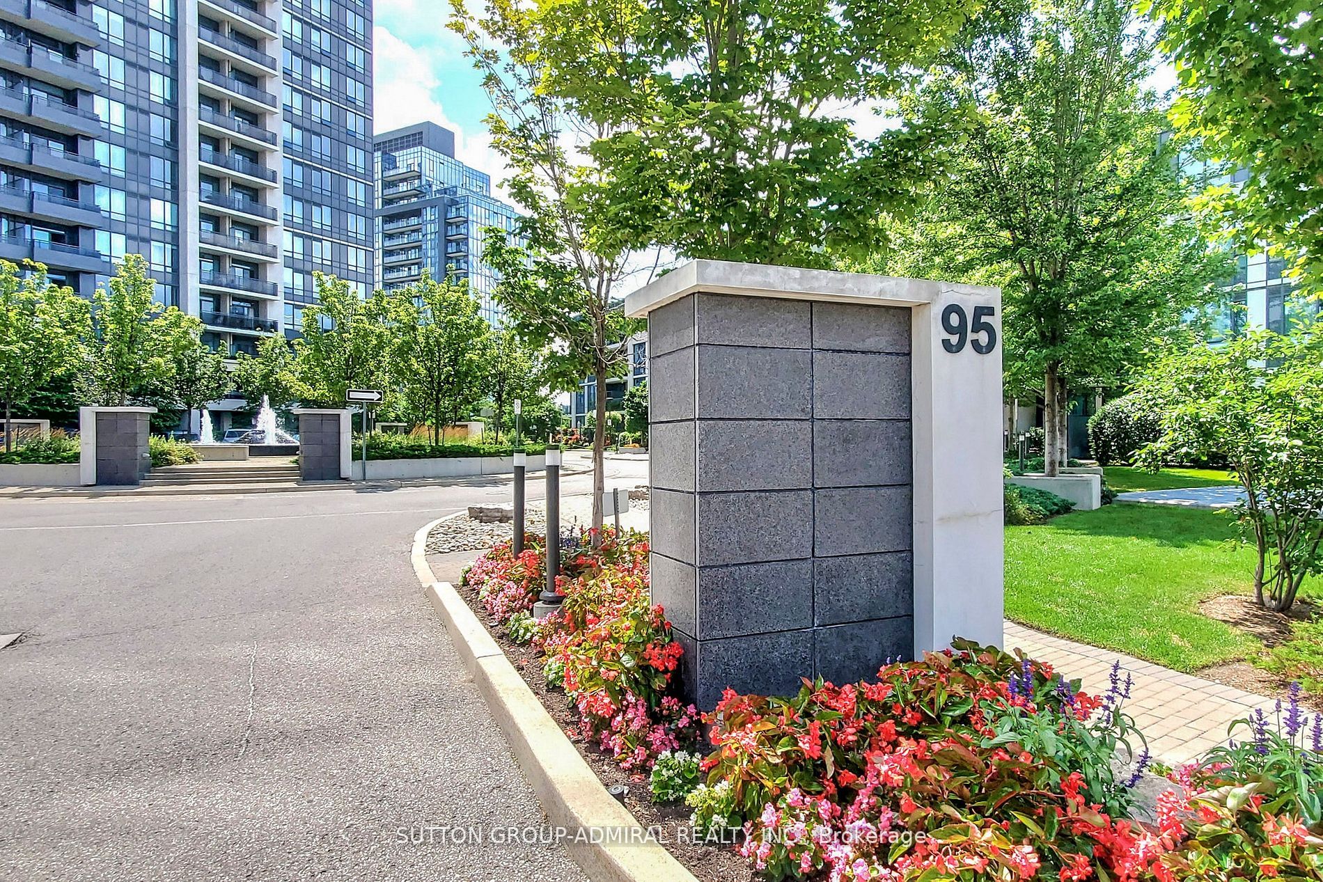 95 North Park Rd, #209
