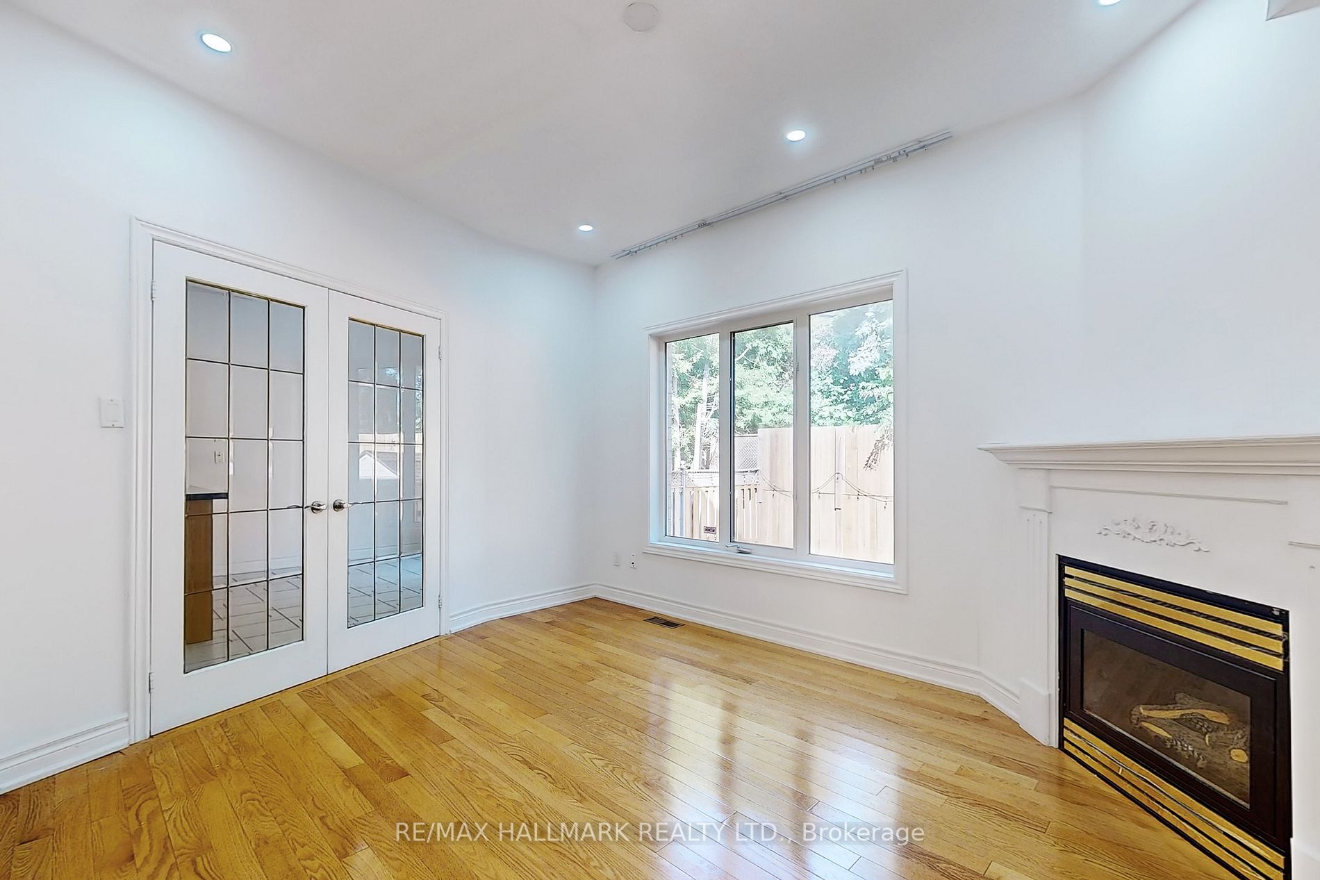 56 Loredana Crt