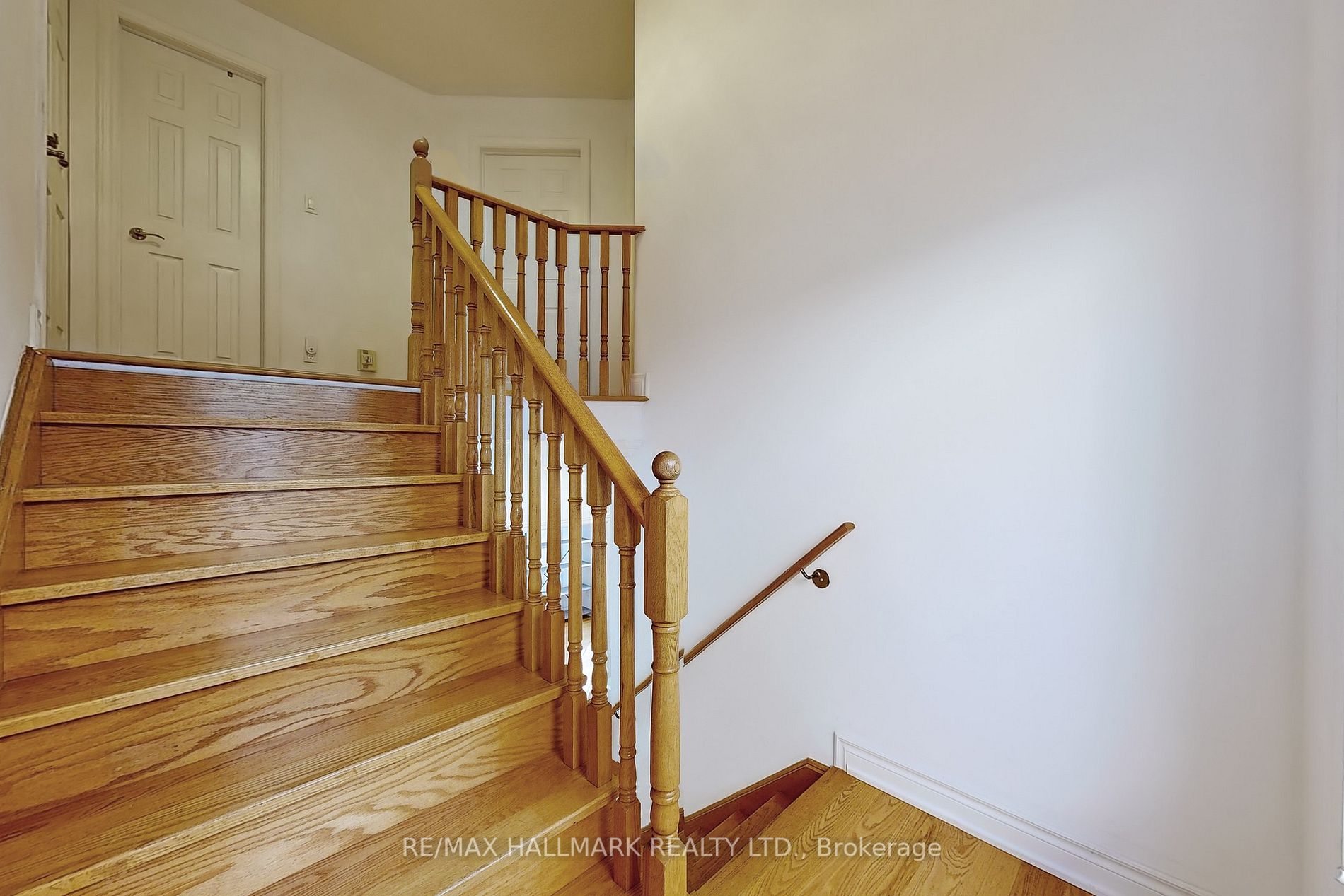 56 Loredana Crt