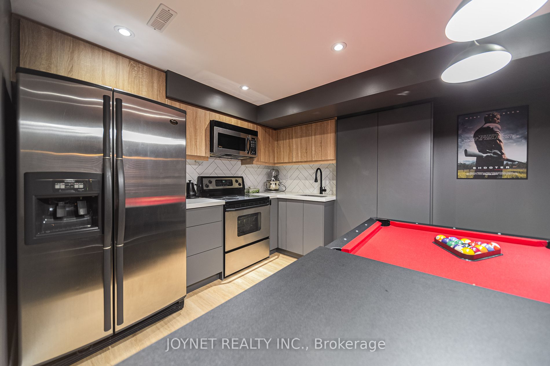 36 Newbridge Avenue