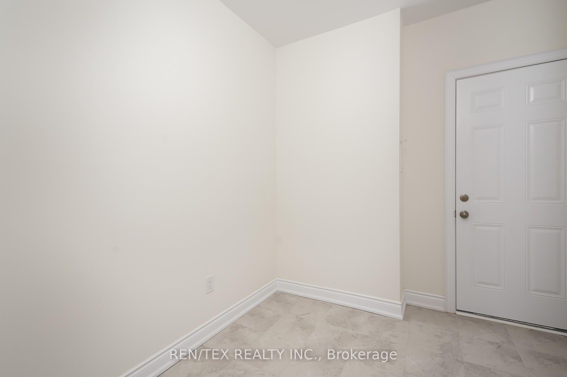 1529 Broderick Street