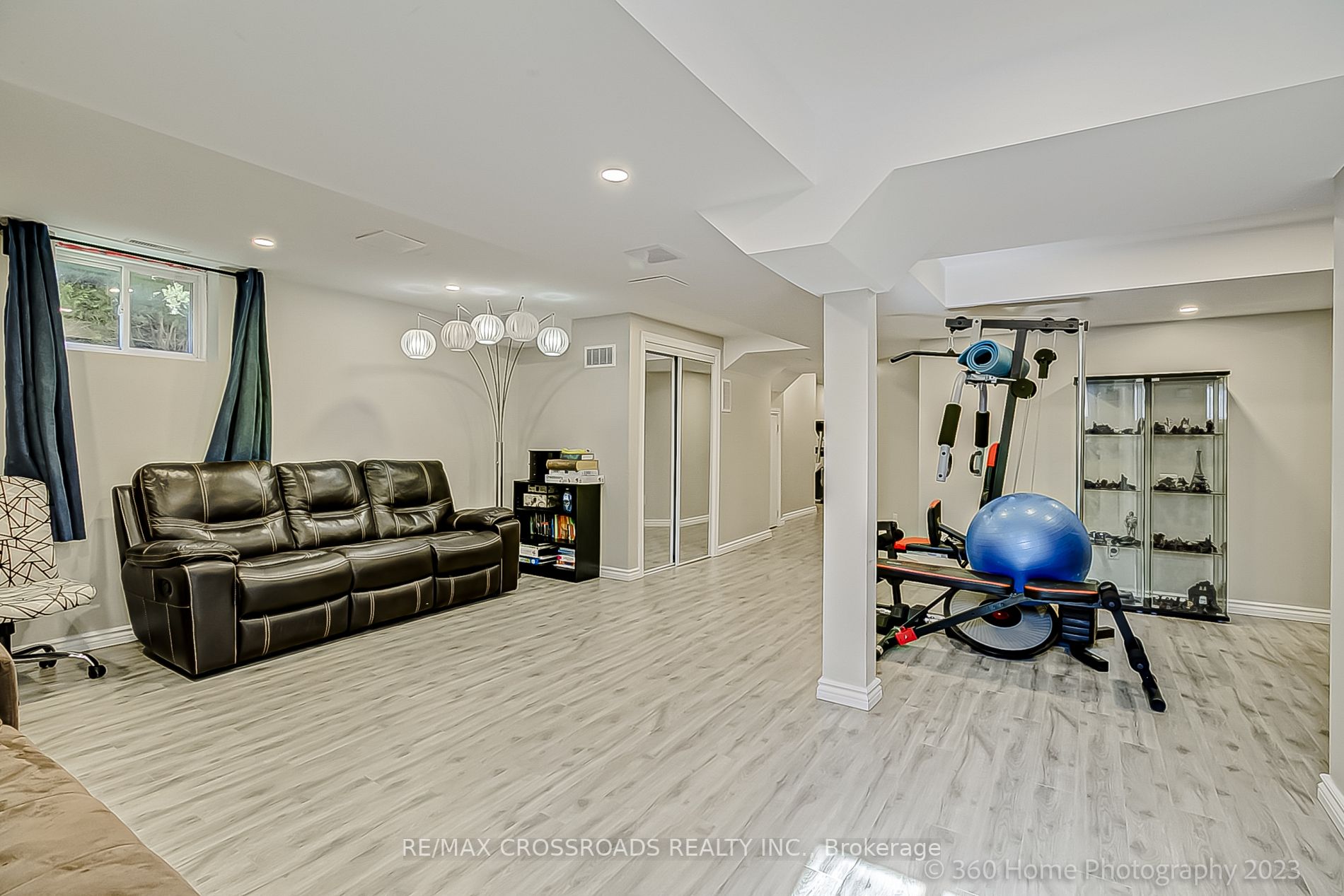 612 Society Crescent