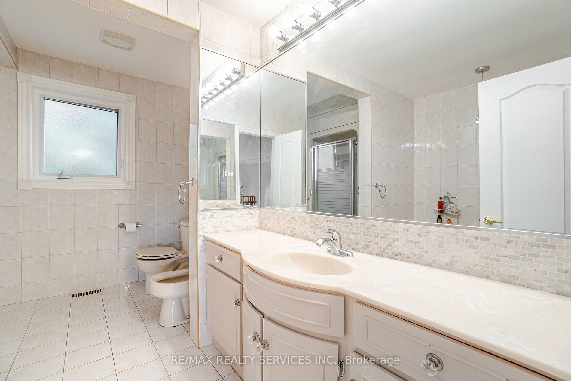 139 Firglen Rdge