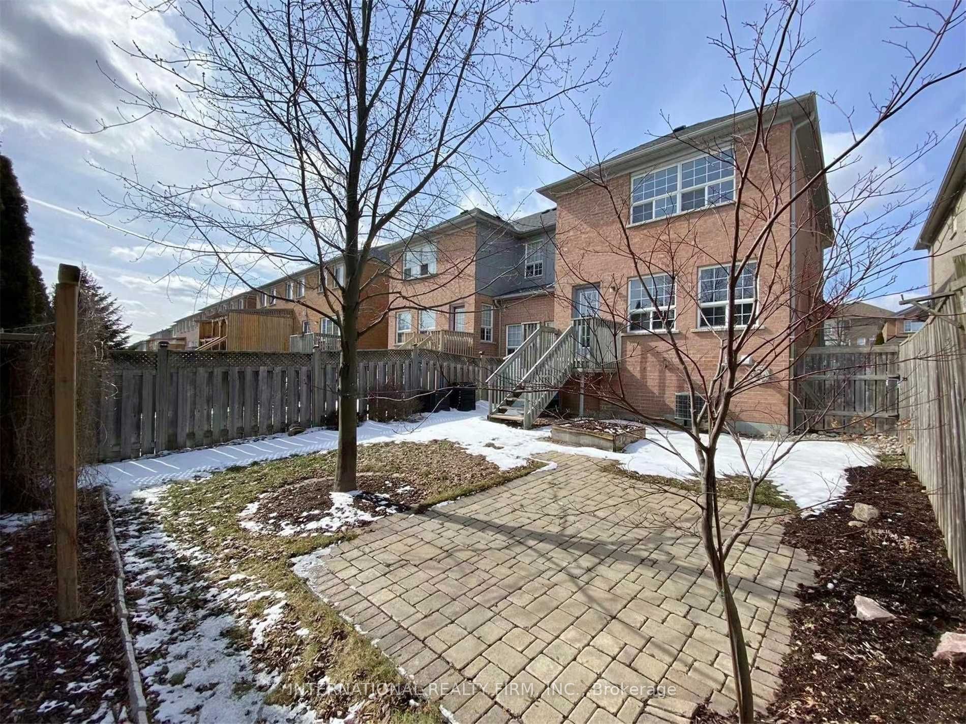 383 Flagstone Way