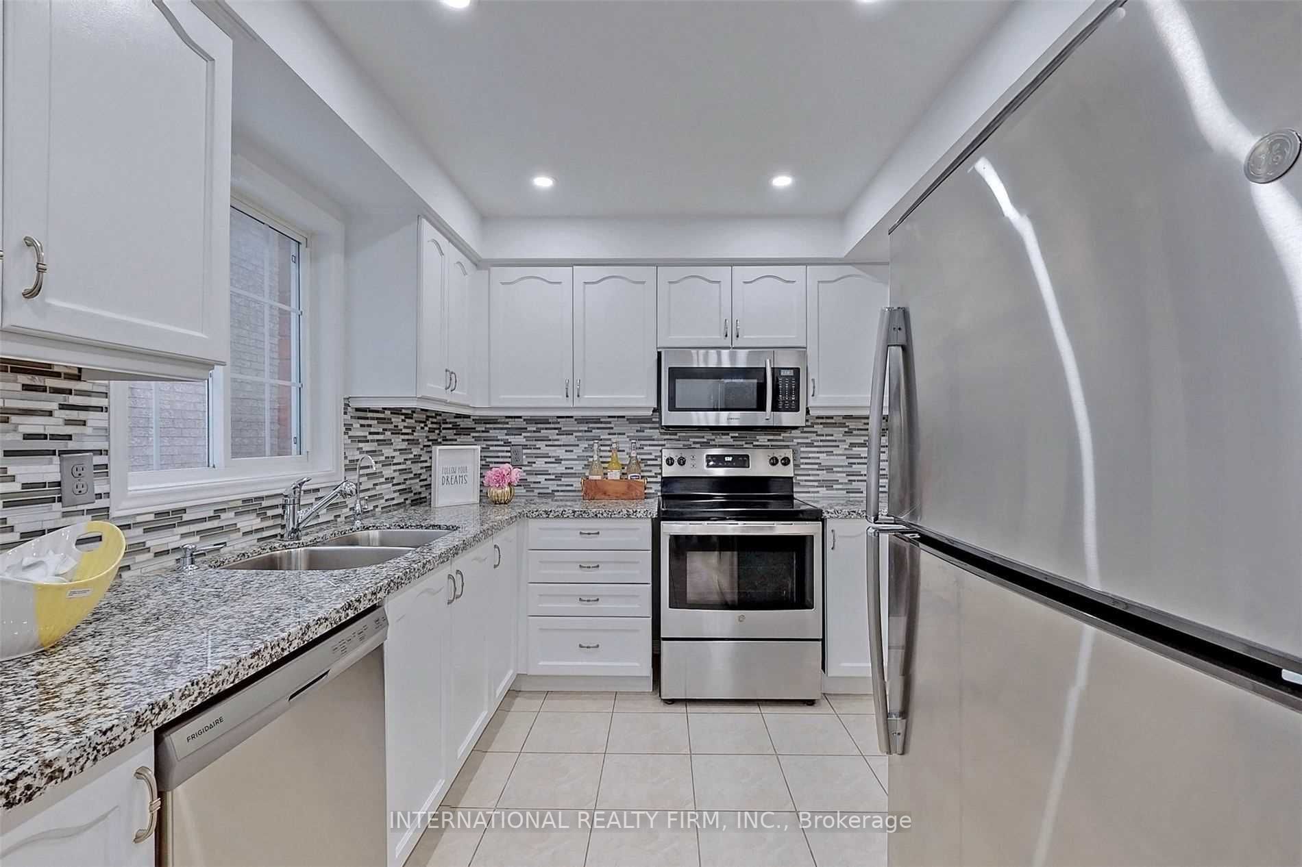 383 Flagstone Way