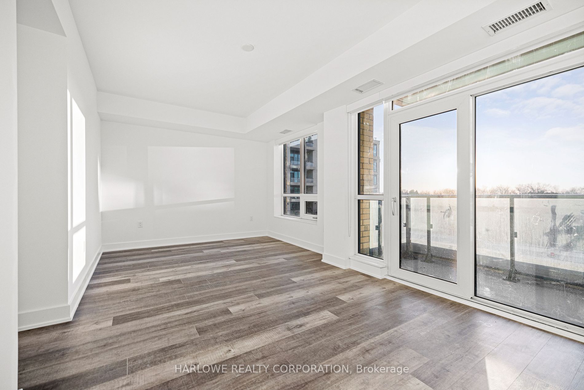 11782 Ninth Line, #402 A