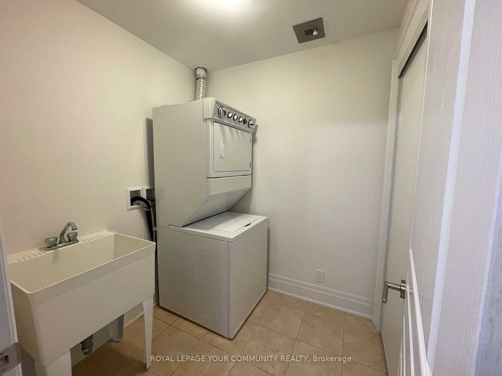 35 Baker Hill Blvd, ## 414