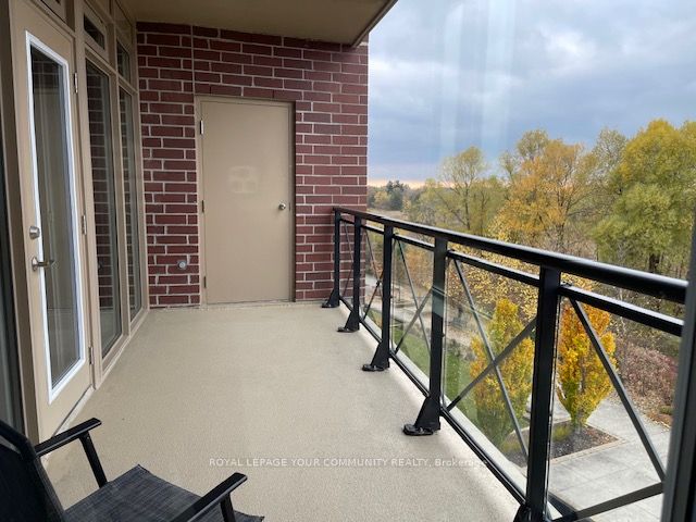 35 Baker Hill Blvd, ## 414