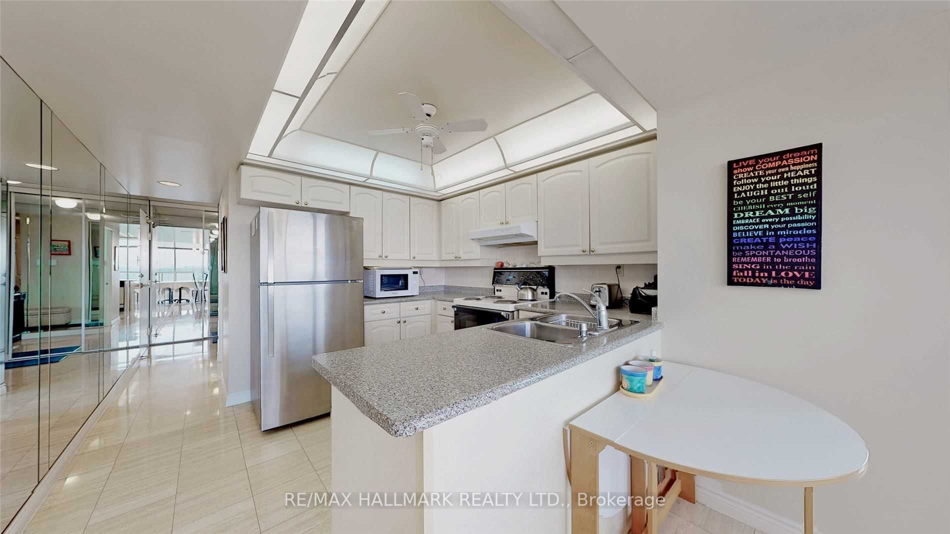 1 Clark Ave W, #1604