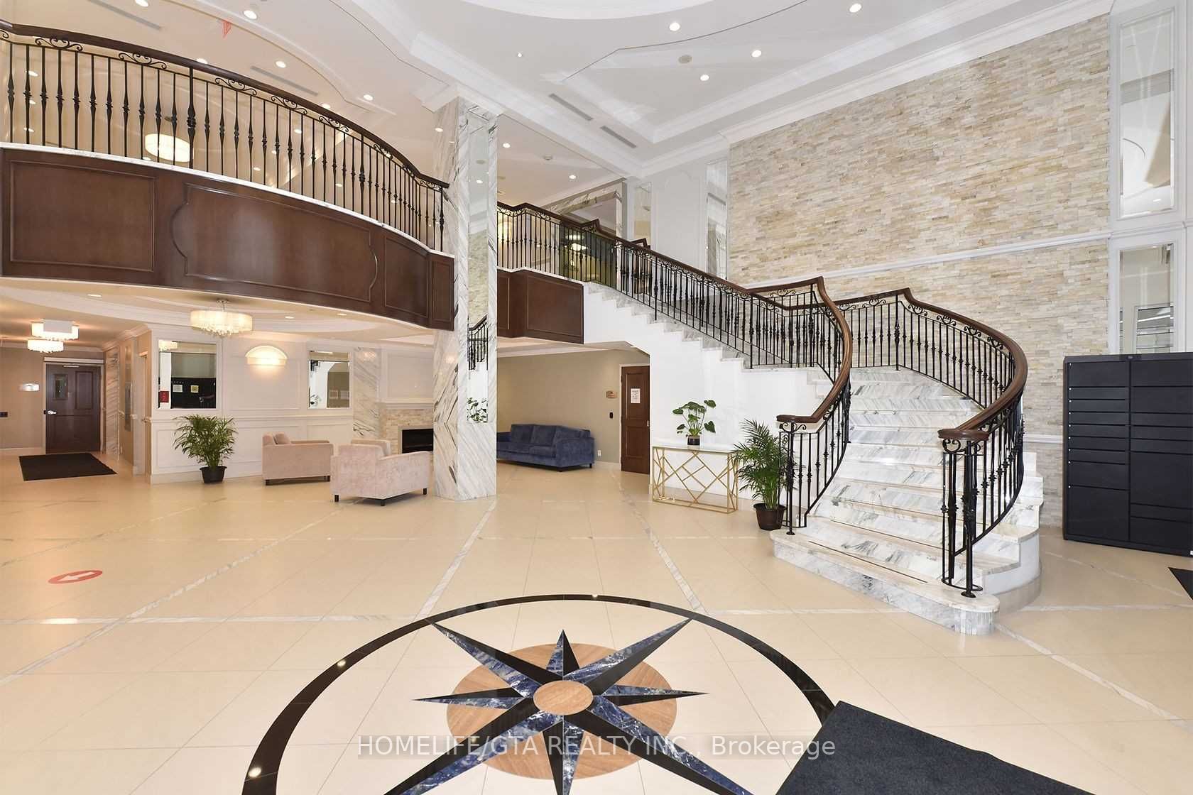 99 South Town Centre Blvd, #811