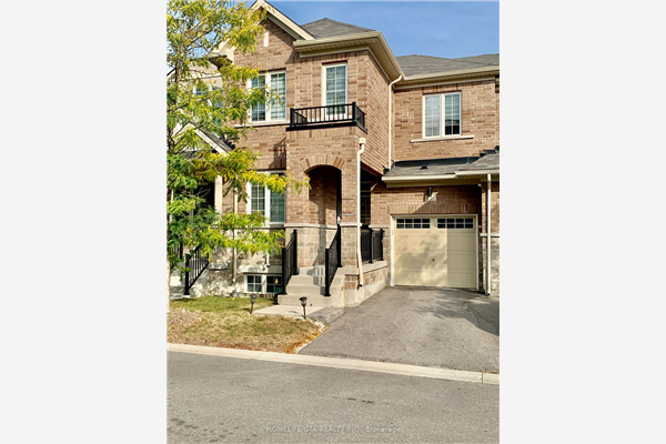 6 Sand Hill Mews, Vaughan