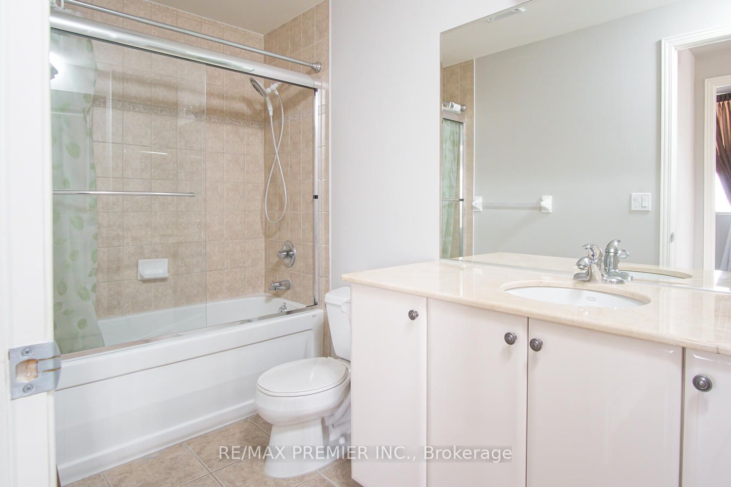 9225 Jane Street, #1614