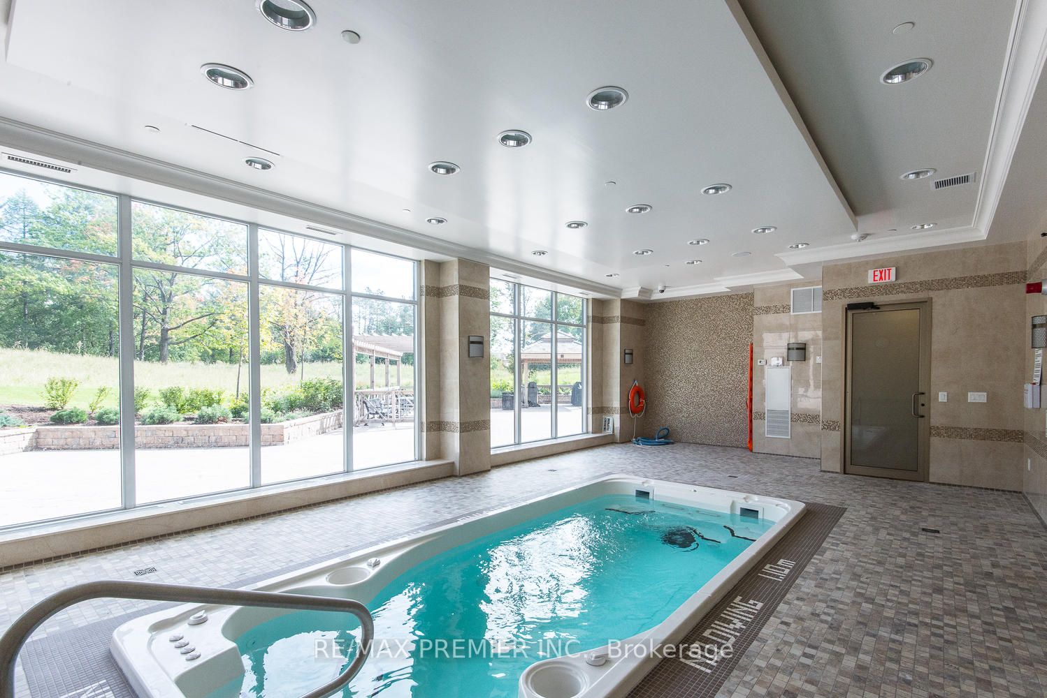 9225 Jane Street, #1614