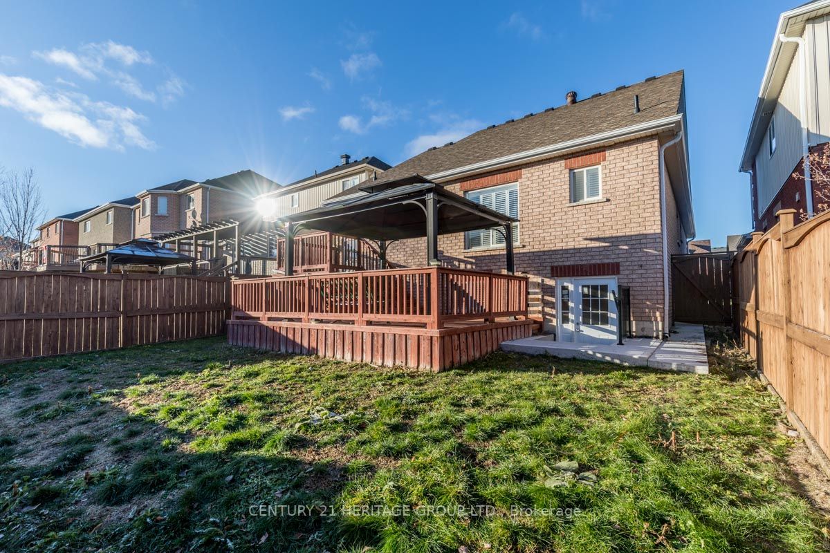 37 Highland Terr