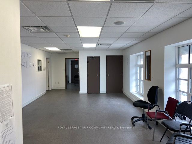 9994 Keele St, #200