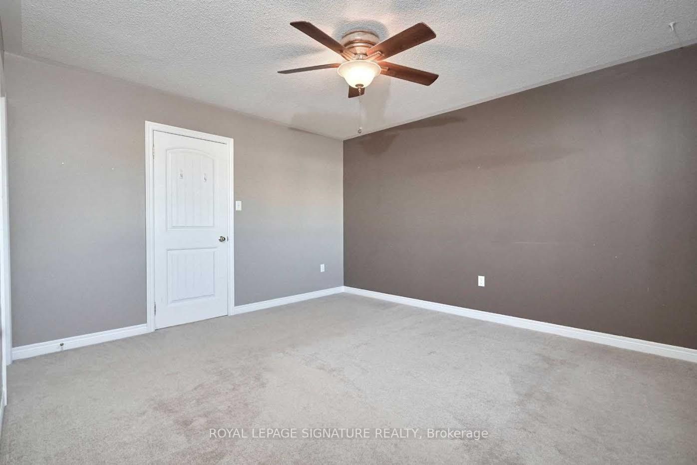 22 Admiral Cres