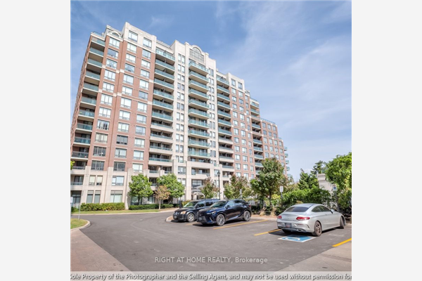 350 Red Maple Rd E, Richmond Hill