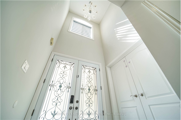 14 Haywood Dr, Markham
