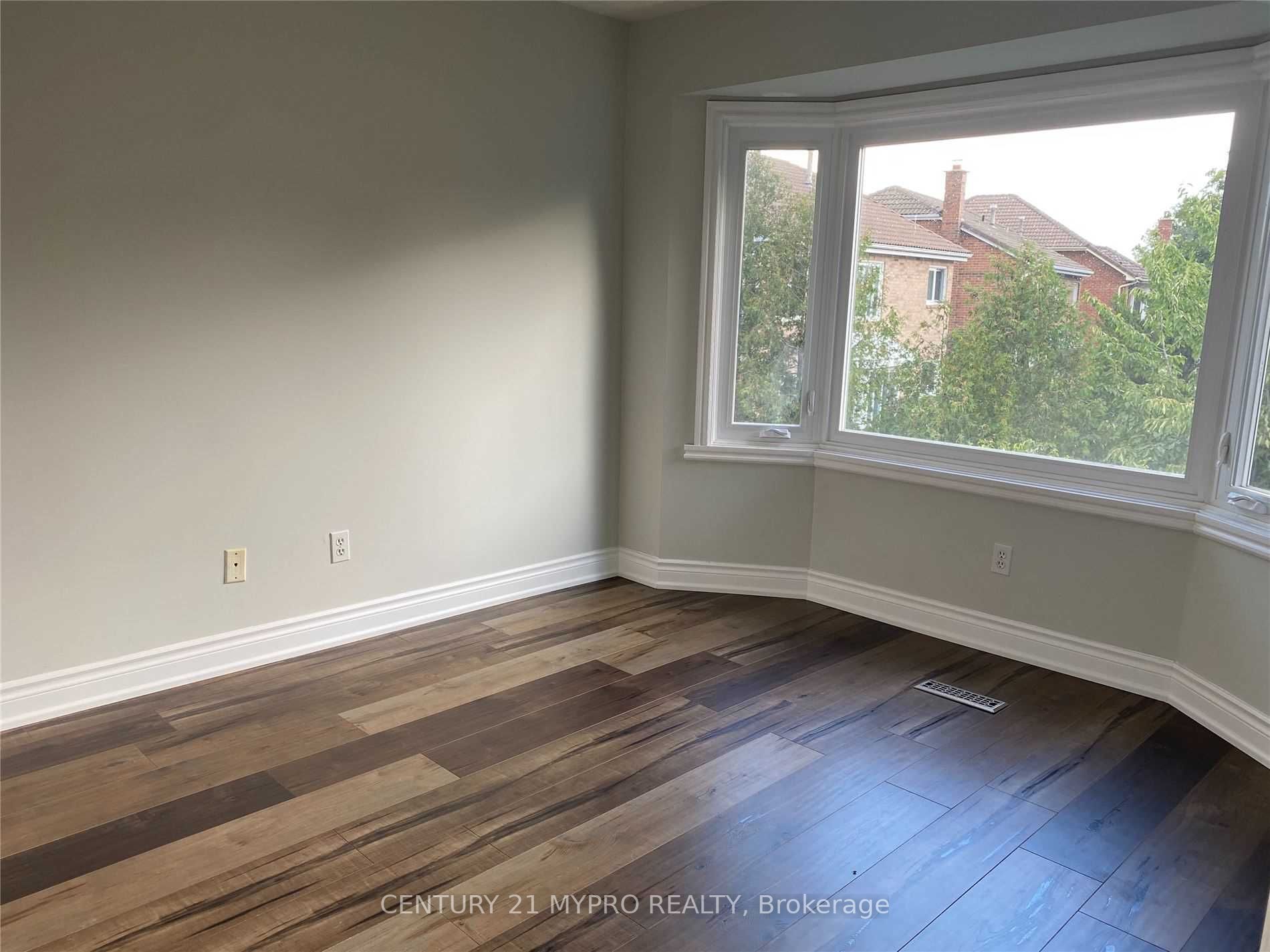 6 Barlow Rd