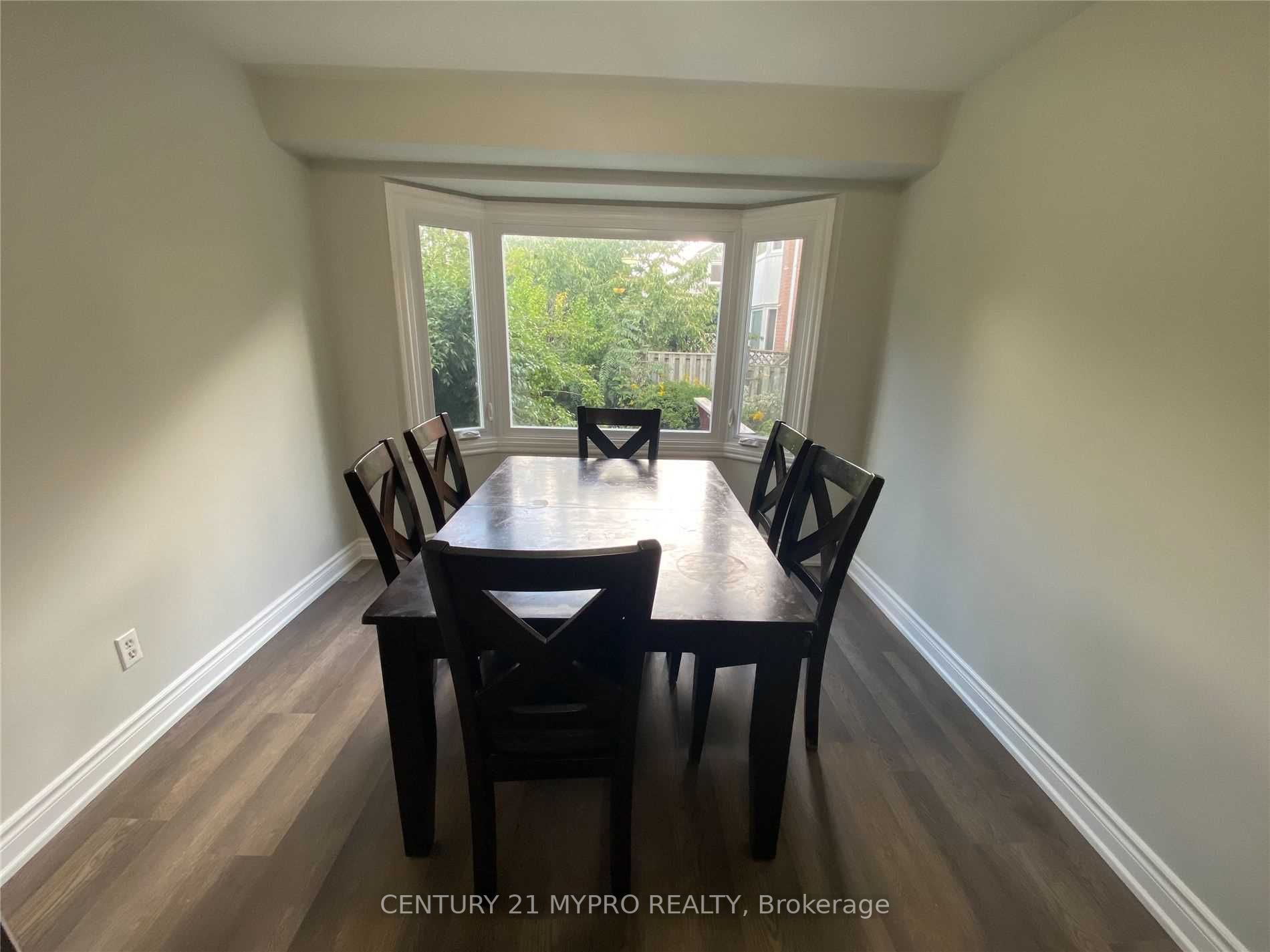 6 Barlow Rd