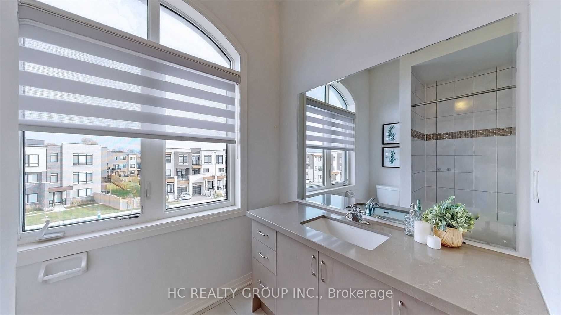 262 Thomas Cook Ave