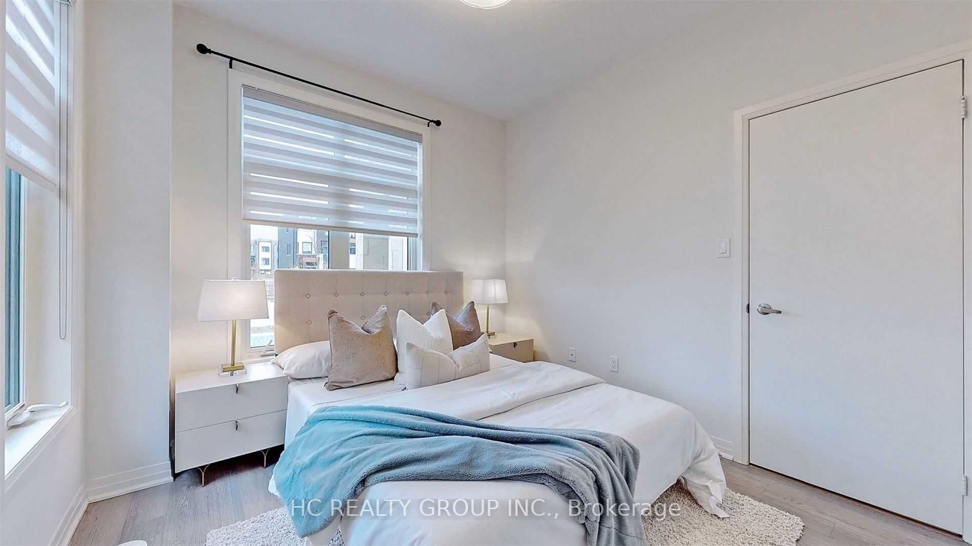 262 Thomas Cook Ave