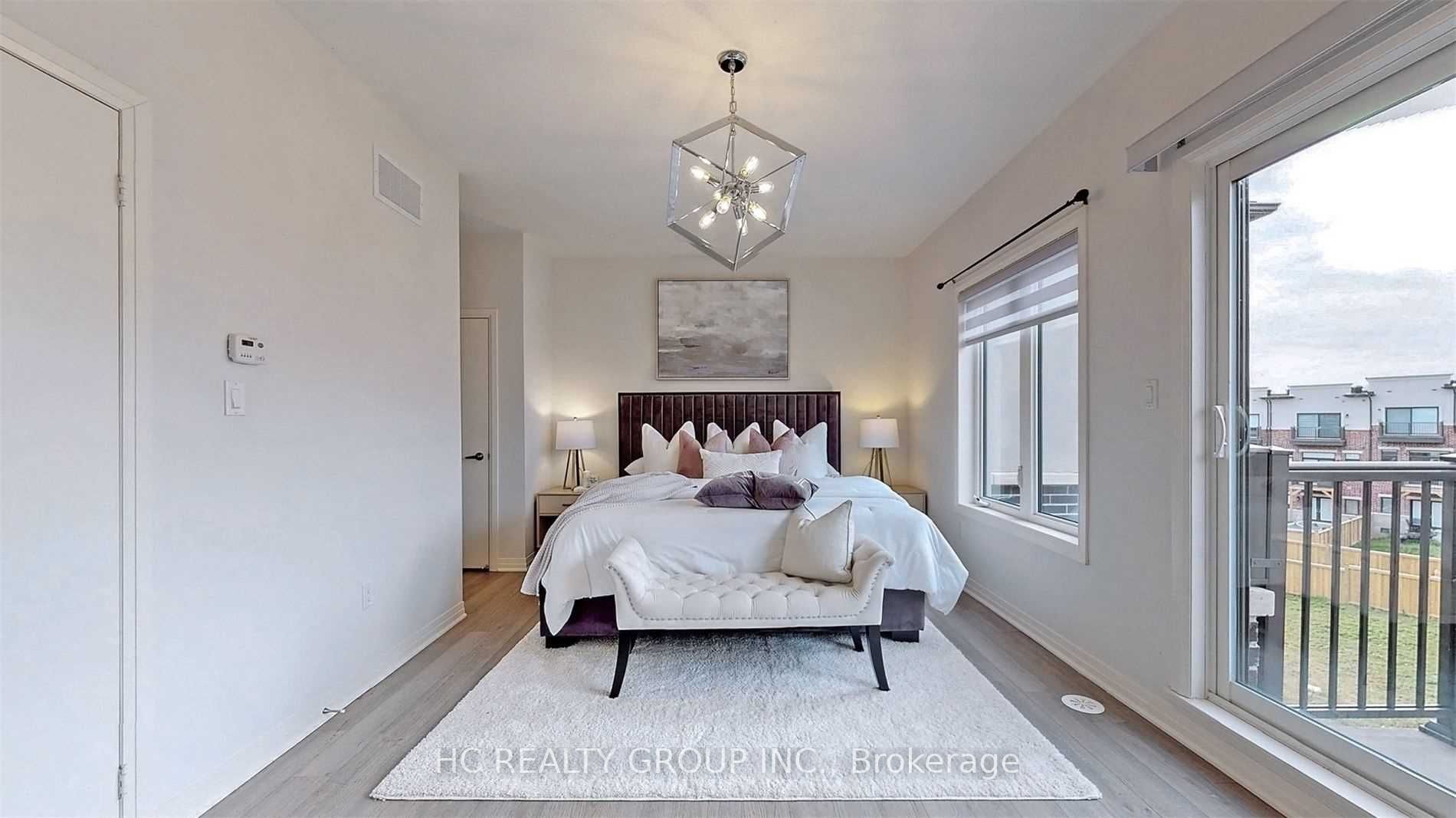 262 Thomas Cook Ave
