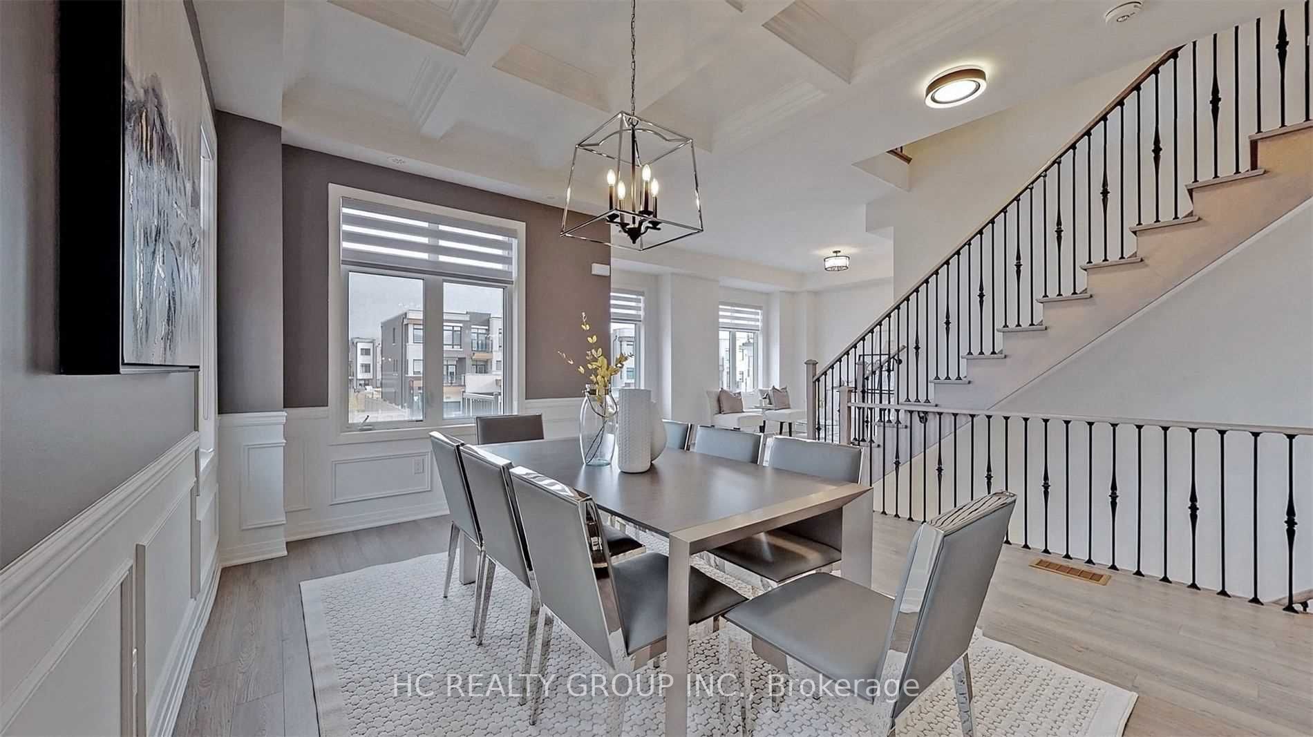 262 Thomas Cook Ave