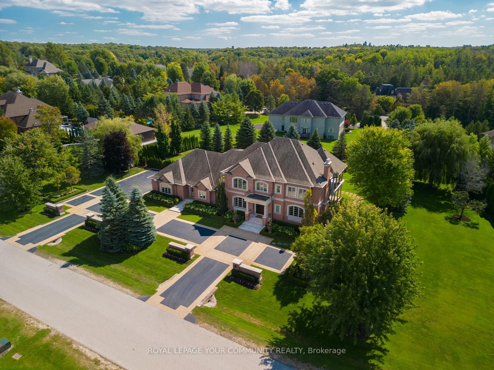 12 Sandy Ridge Crt