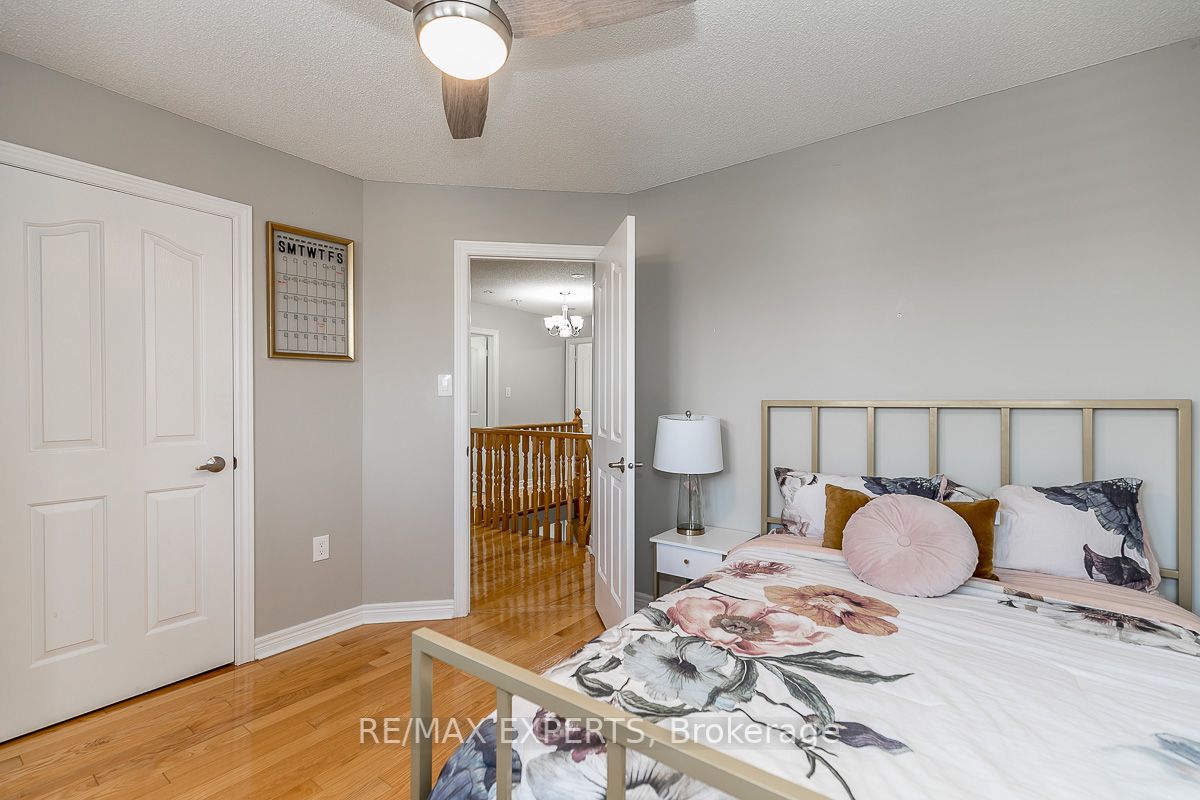 56 Metcalfe Dr